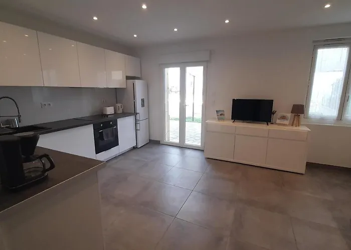 Calvi, T3, Vue Mer, Grande Terrasse Appartement *